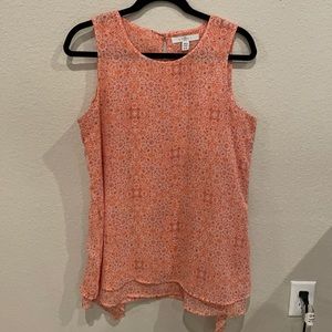 Sleeveless Peach paisley top